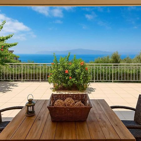 Aigli Fully Equipped Getaway - Seaview Lux Retreat Villa Kalamata Exterior foto