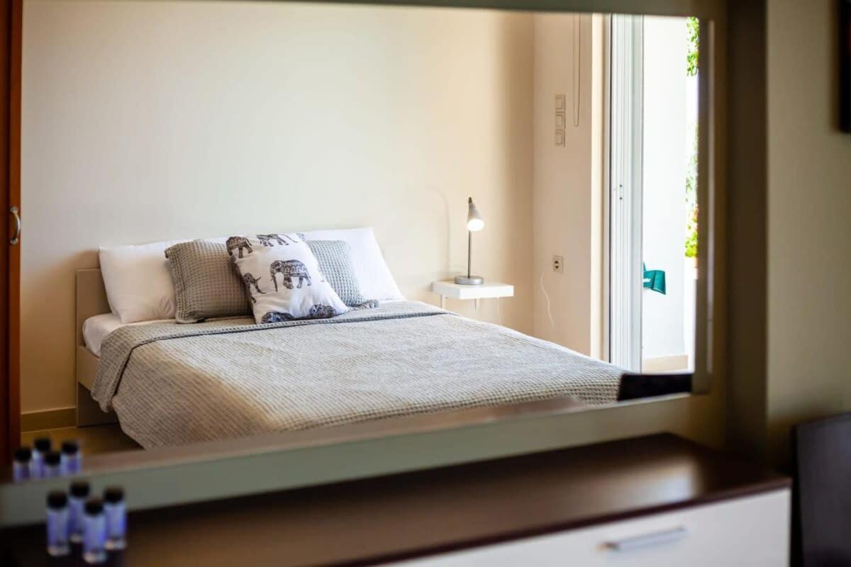 Aigli Fully Equipped Getaway - Seaview Lux Retreat Villa Kalamata Exterior foto